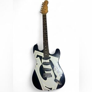 ✨🥳 SIX FLAGS SpiderMan Electric Guitar - Vintage Collection - 2000’s - DC Comics